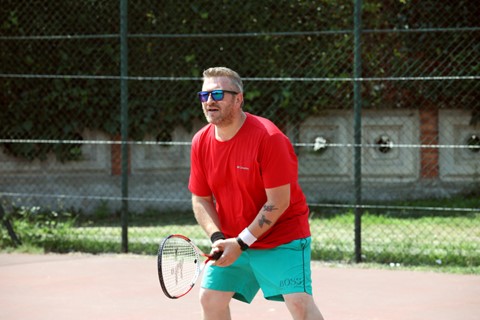 Selçuk Playing tennis as part of Loss weight program