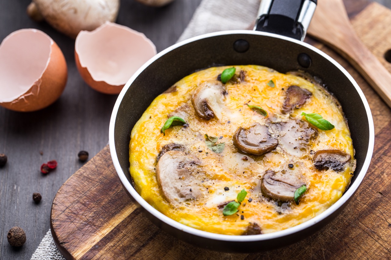 Mushroom omelette dish as a part of diet